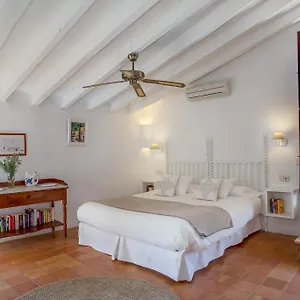 Es Castell Hotel Binibona