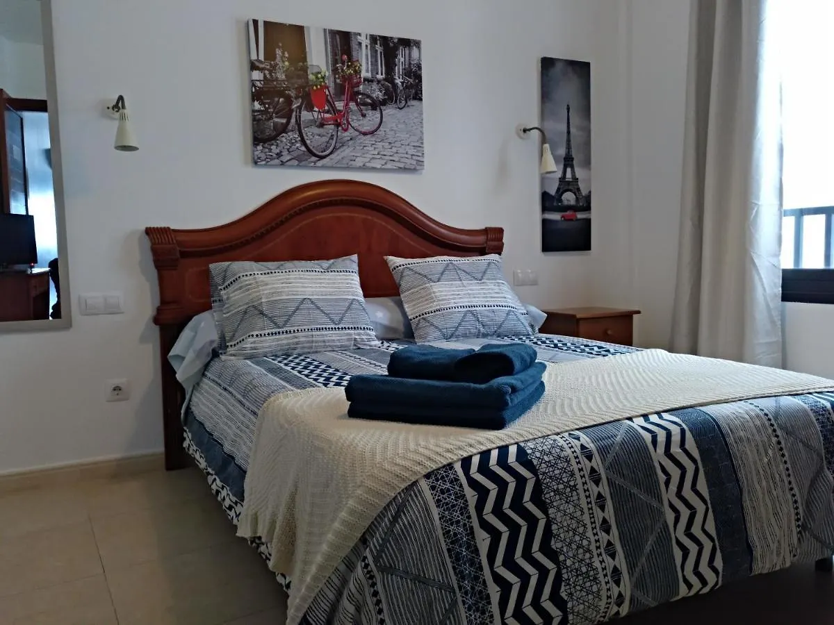 Francos Rooms Arrecife  España